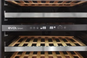 Adega-dentro-frontal-300x200 WINE CENTER SMART 46G EVOL