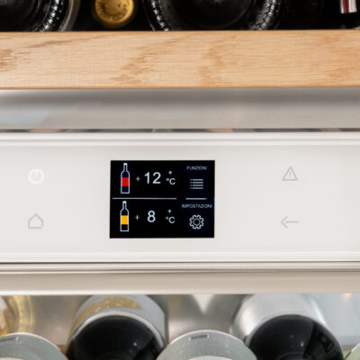 adega_bertazzoni_display_tft_1_1_1 ADEGA BERTAZZONI MAS WC605BLX2T
