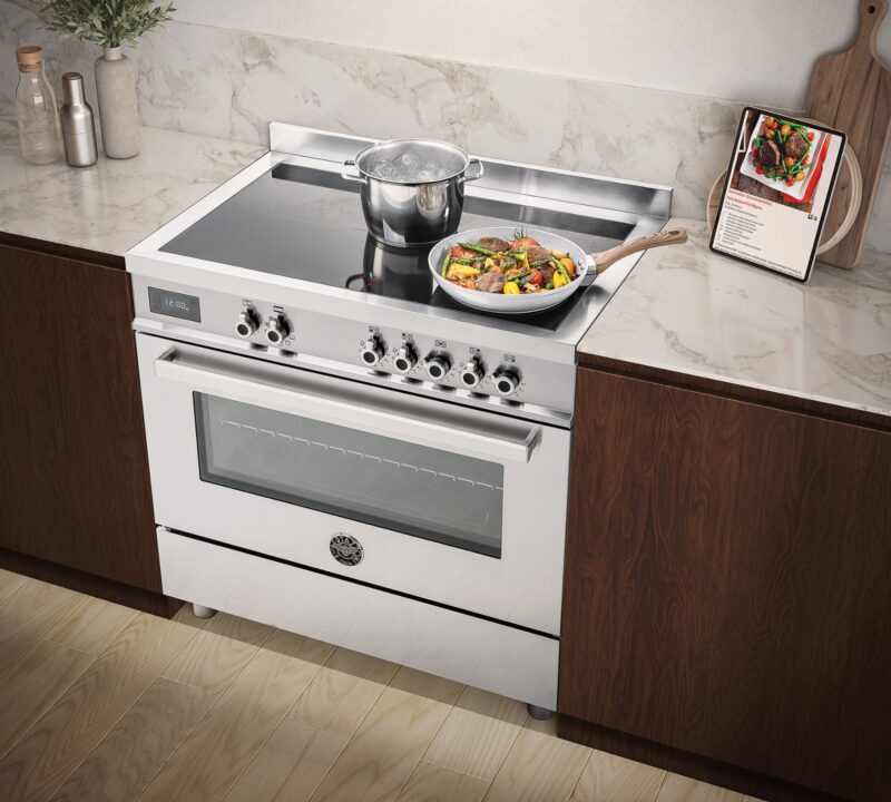 fog_o_a_indu_o_bertazzoni_professional_pro95i1_ext_panelas FOGÃO BERTAZZONI PROFESSIONAL PRO96L1EGIT