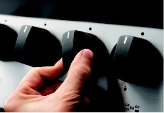 mast366_qbxt_acendimento_automatico_1_2 COOKTOP A GÁS BERTAZZONI PROFESSIONAL PROF365 QBXT