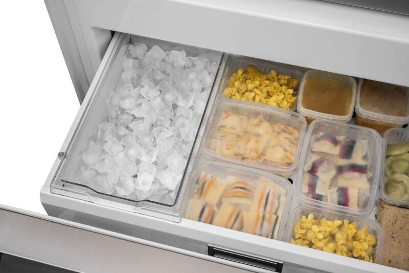 REFRIGERADOR BERTAZZONI PRO REF905BBRXTT