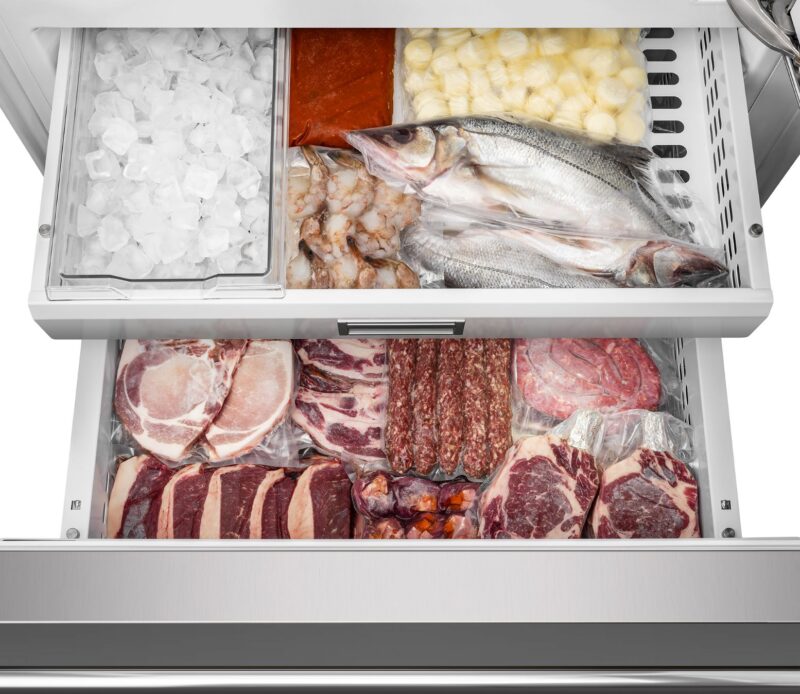 Refrigerador de Embutir Bertazzoni Master MAS REF905BBRXTTG GOLD